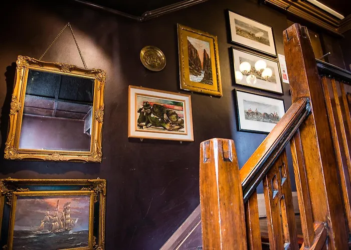 Shakespeare Hotel