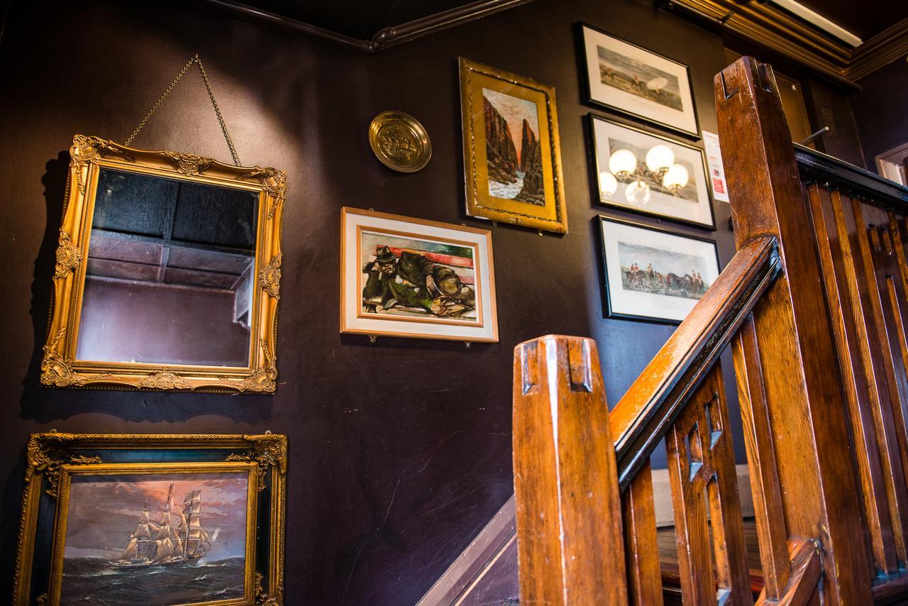 Shakespeare 3* Surry Hills